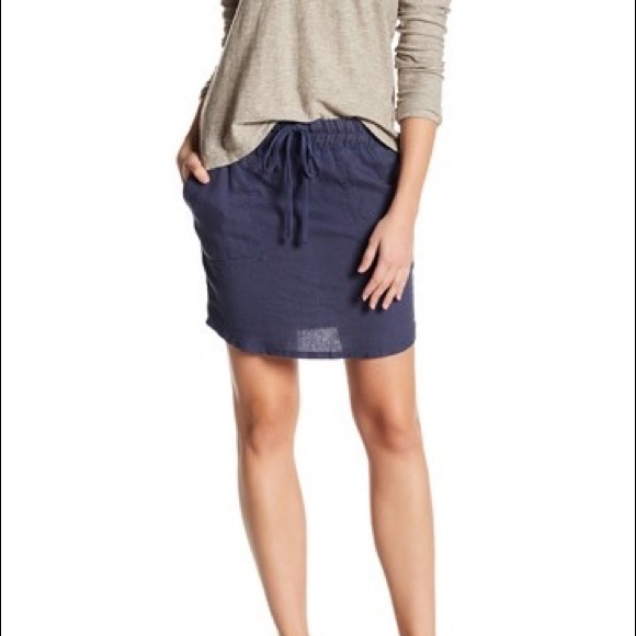 James Perse Dresses & Skirts - James Perse Linen Drawstring Mini Skirt